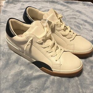 DV by Dolce Vita Women's Zina Low Top Sneakers